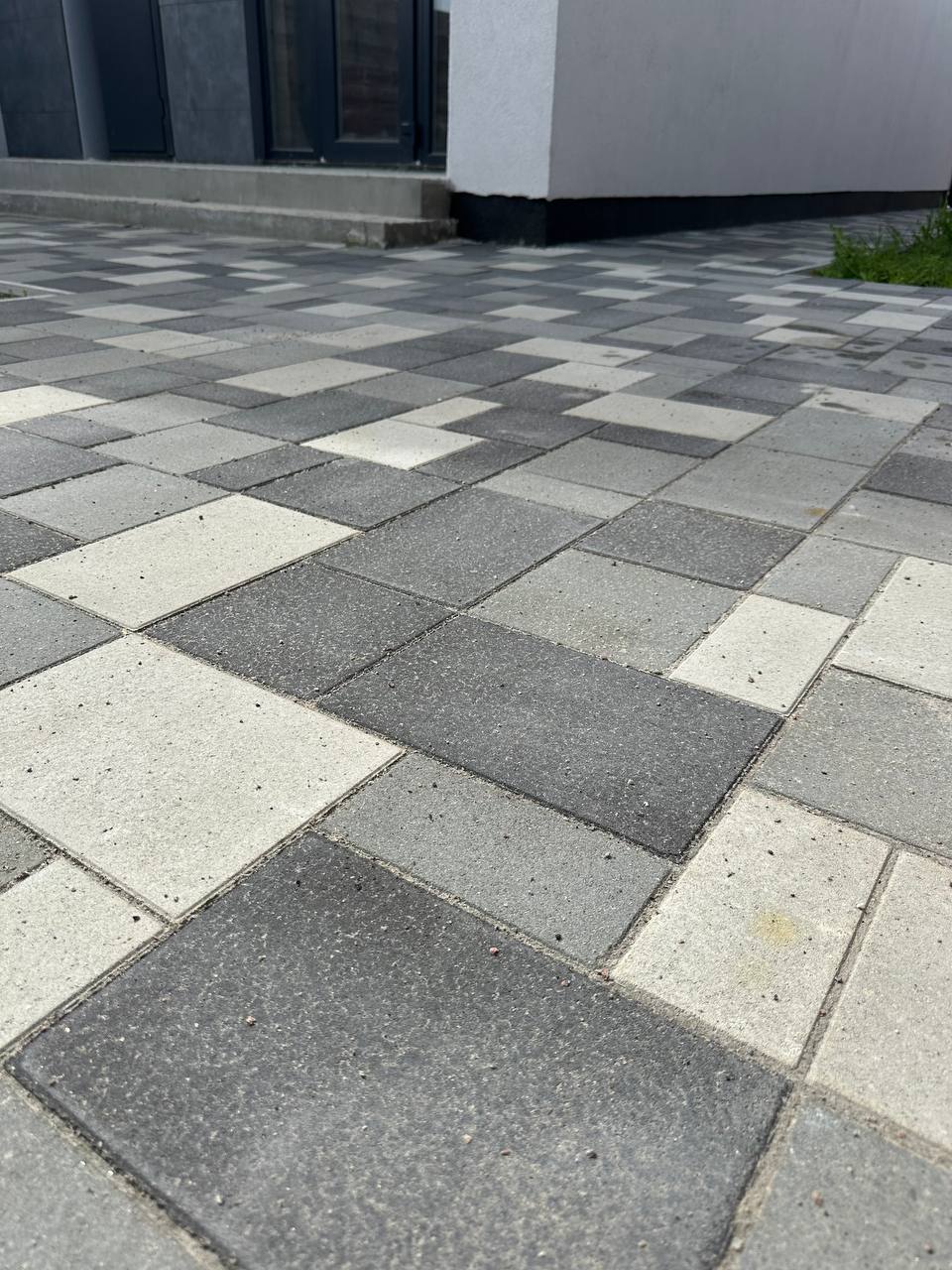 Укладка тротуарной плитки в Макарове